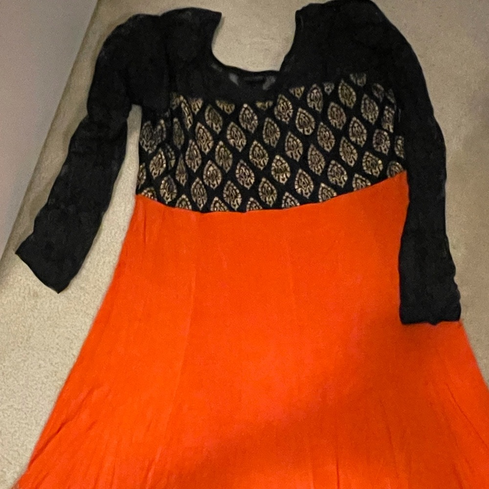 Gold Print Net Kurti - image 3